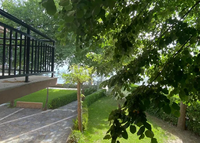 Paparizou Apartmán *