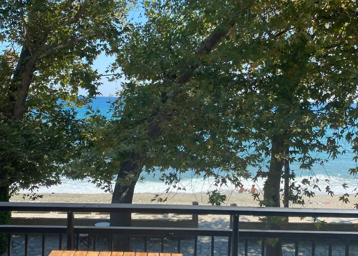 Paparizou * Kókkinon Nerón